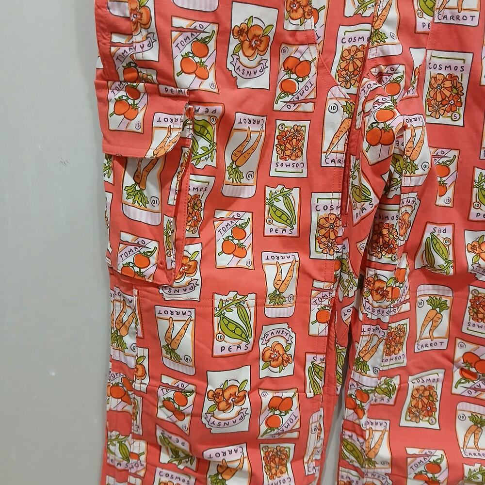 DULUTH TRADING Heirloom Gardening Bib Overalls Medium 31 NWT Coral Seed Packets - Picture 8 of 15